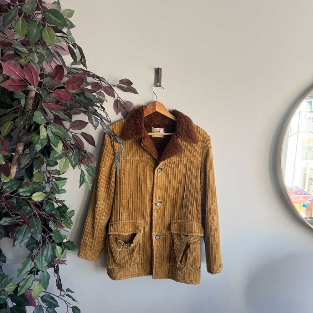 Cozy Tan Teddy corduroy Jacket for Women (unisex) - Picture 8 of 9